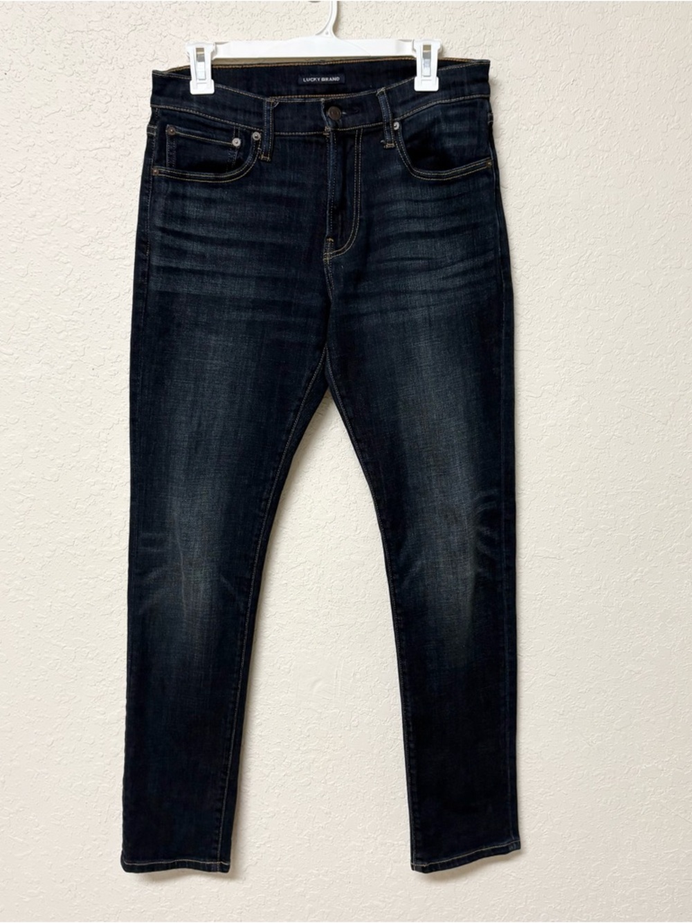 Lucky Brand Jeans Mens 412 Athletic Slim Blue Stretch Denim Size 30x32